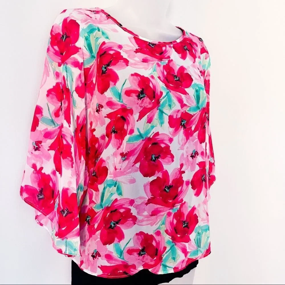 🌺 FAITH AND JOY | Floral Blouse with Black Tank - Picture 3 of 10